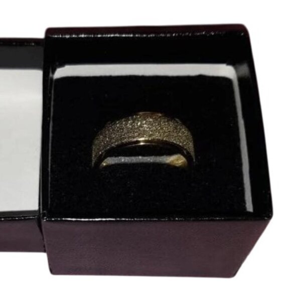 Matte Gold Stainless Steel Ring Unisex With Subtle Glitter Finish Comfortable Fi - Picture 3 of 5